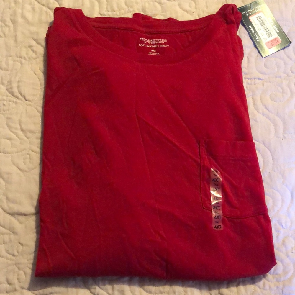 New Roundtree and Yorke Red long sleeve t shirt size 4xt.